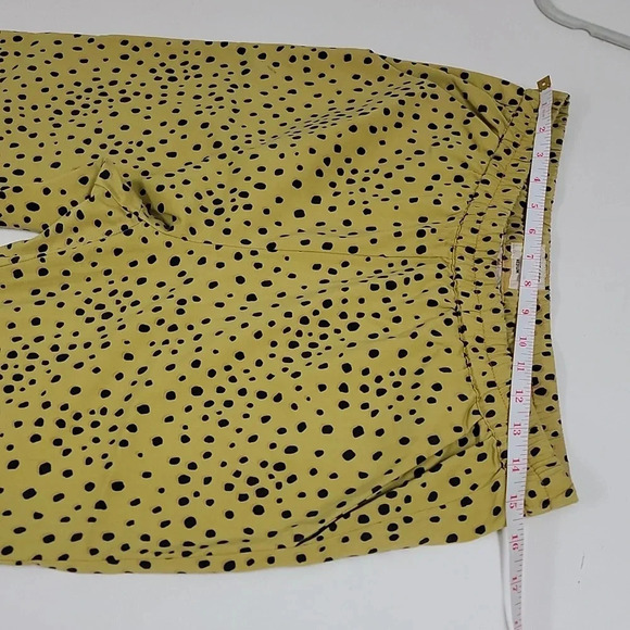 Marine Layer Allison Pants: womens medium, gold color with black polka dots. 💛⚫️ - Picture 7 of 11